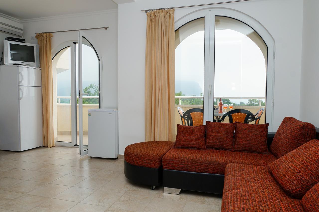 Apart Hotel Forte Roses Montenegro Ko Buljarica Petrovac Exterior photo
